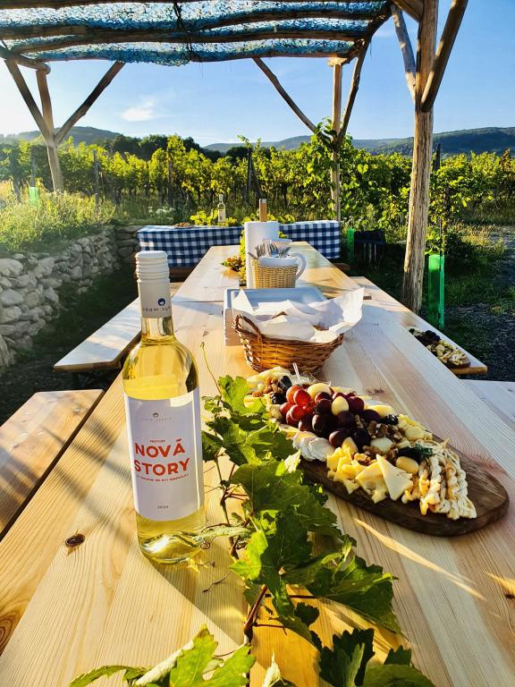 Veltín na Farskom, pergola