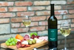 Vinárstvo Krmeš - vínko a občerstvenie na degustácii
